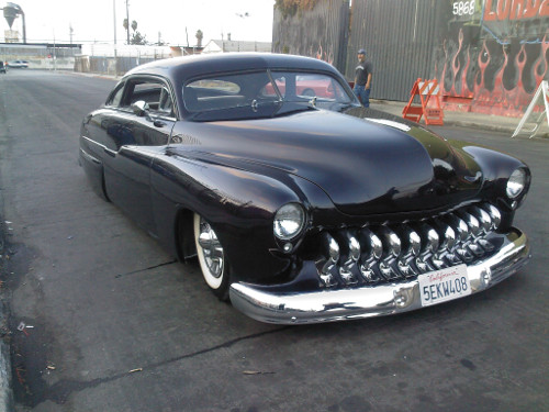 A picture of a 1950 Mercury