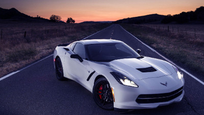 A picture of a 2015 Chevy Corvette